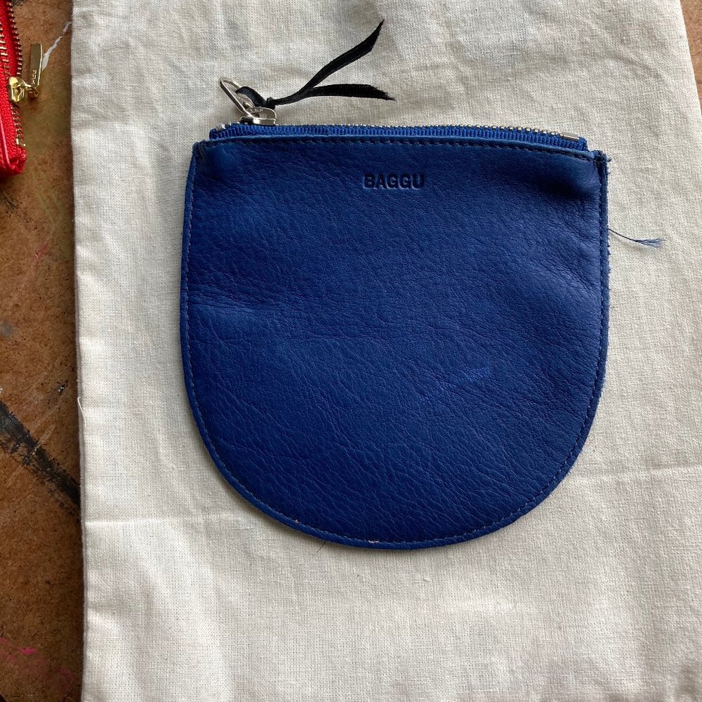 BAGGU Leather U Pouch Blue Coin Case Wallet